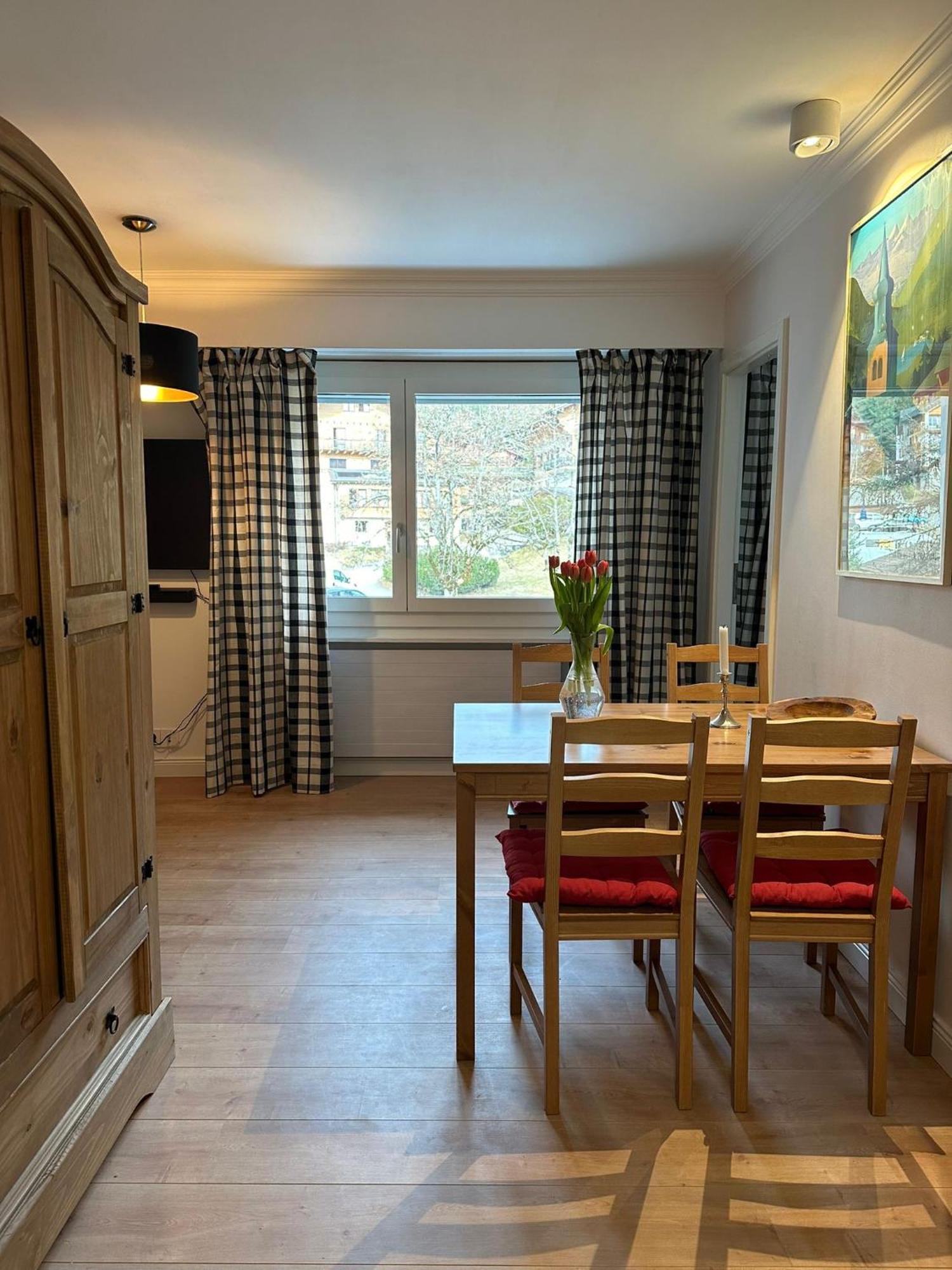 Apartmán Flat In Sur Ollon, Gamat, For 4 With Two Double Beds Villars-sur-Ollon