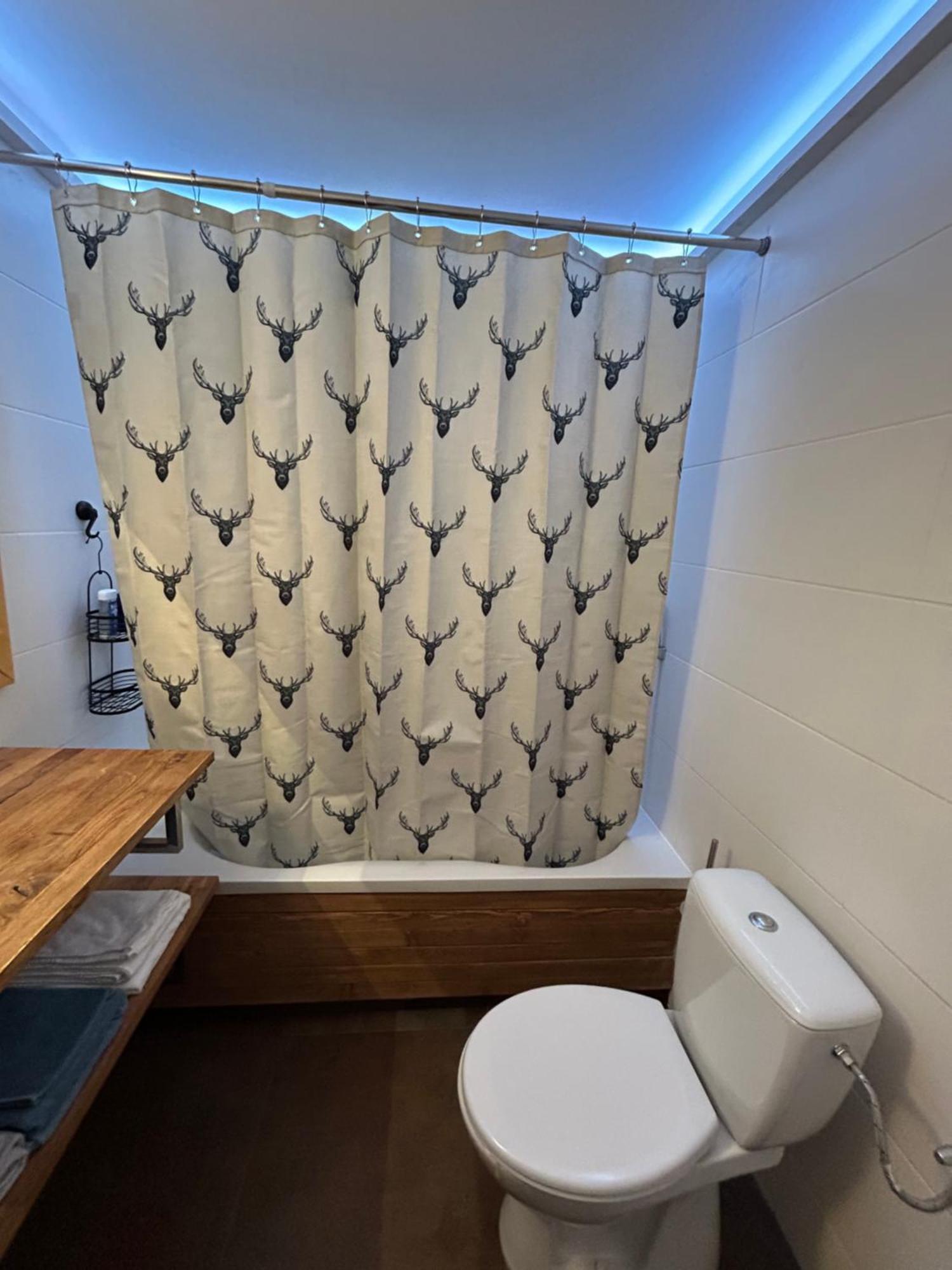 Flat In Sur Ollon, Gamat, For 4 With Two Double Beds Apartmán